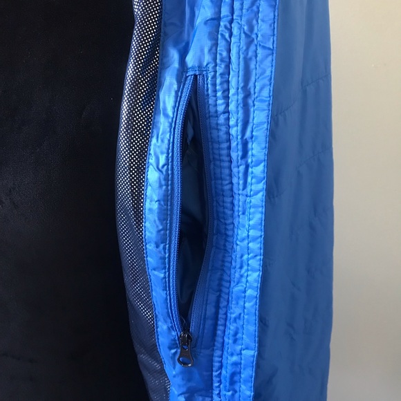 Columbia Women's Mighty Lite III Jacket - Picture 4 of 6